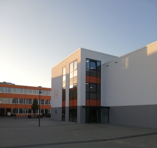 Leibniz-Sporthalle